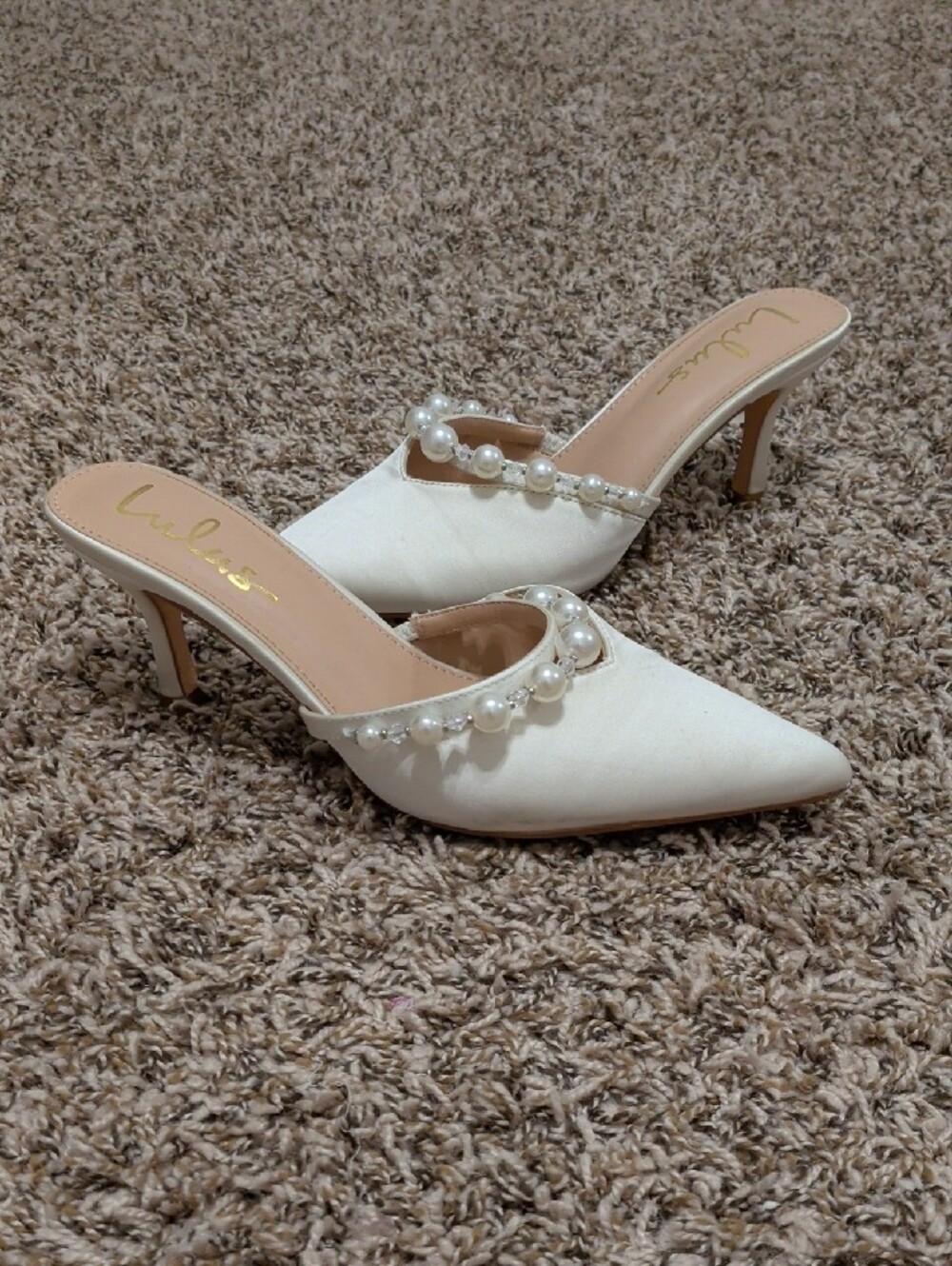 Lulu's Daryll white satin pearl embellished pointed toe mule pumps wedding - Picture 8 of 12